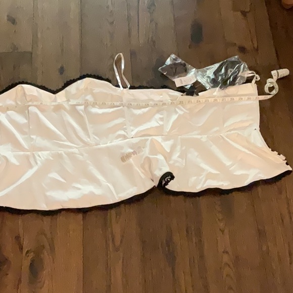 NWT WHITE HOUSE BLACK MARKET FLORAL LACE BUSTIER,6 - Picture 10 of 12